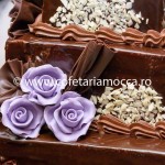tort de nunta din ciocolata
