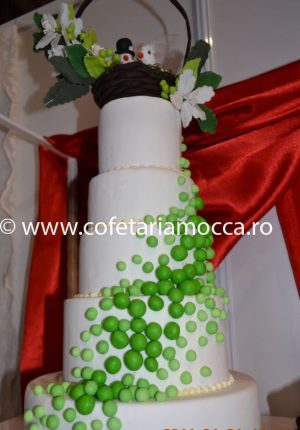 tort de nunta cu bilute verzi oradea