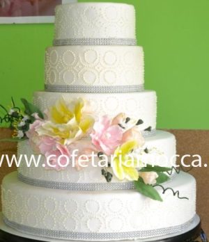 tort de mireasa elegant oradea